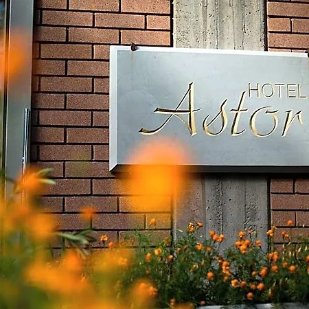 Astor Hotel